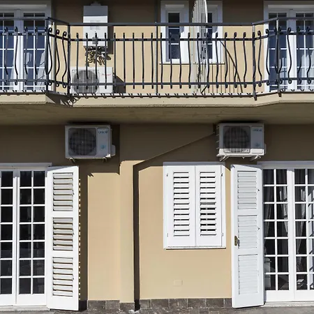 Hotel Ascot Caianello